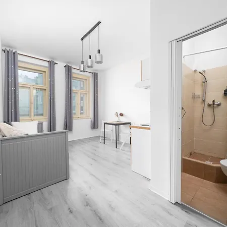 Cozy Studio Near City Prague Exterior photo