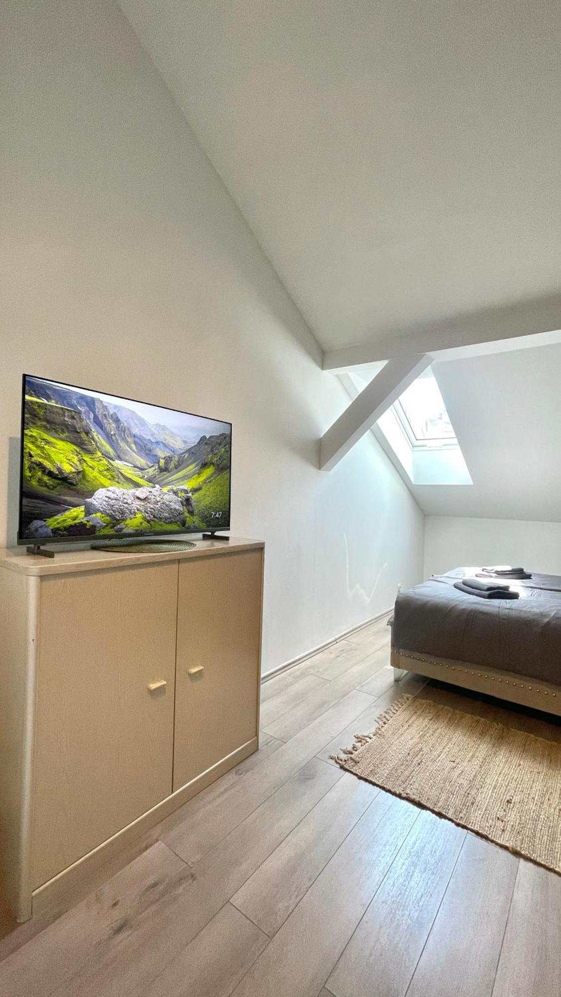 Cozy Near *